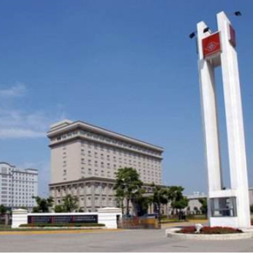 昆山新年华企业管理有限公司与南亚电子招聘服务外包达成